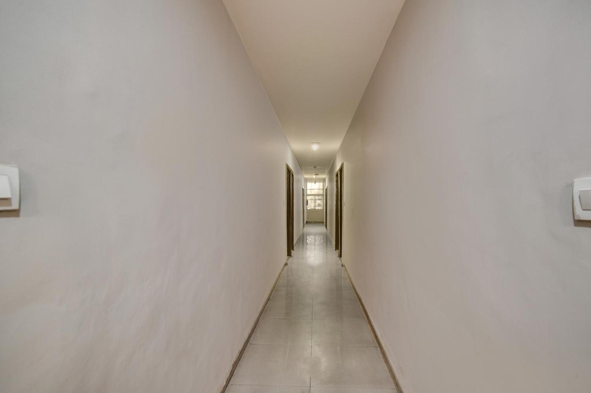 Townhouse Prime 4*